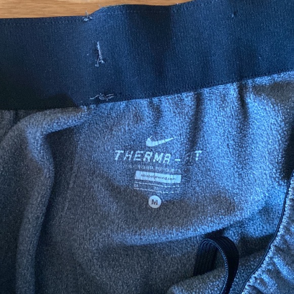 Nike Sweatpants Gray size medium - Picture 4 of 4